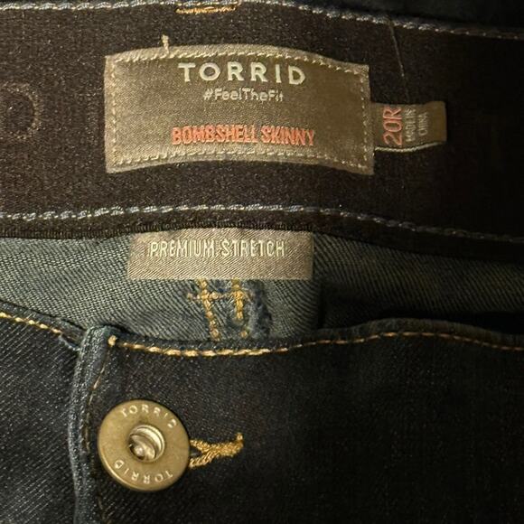 Torrid Bombshell Skinny Premium Stretch High-Rise Jeans NWOT - Picture 15 of 15